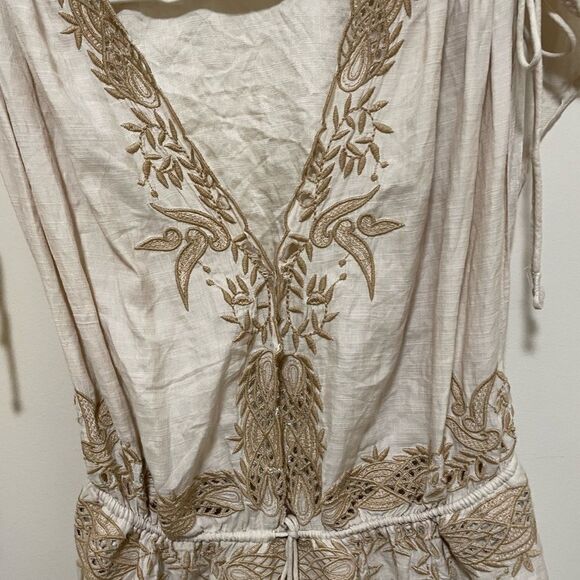 Free People Weila Romper off white  Floral Embroidered size L
Retail $14… - Picture 3 of 11